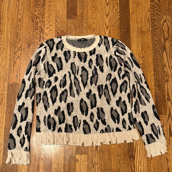 Fate Women's Leopard Print Sweater Black and Cream Size Small